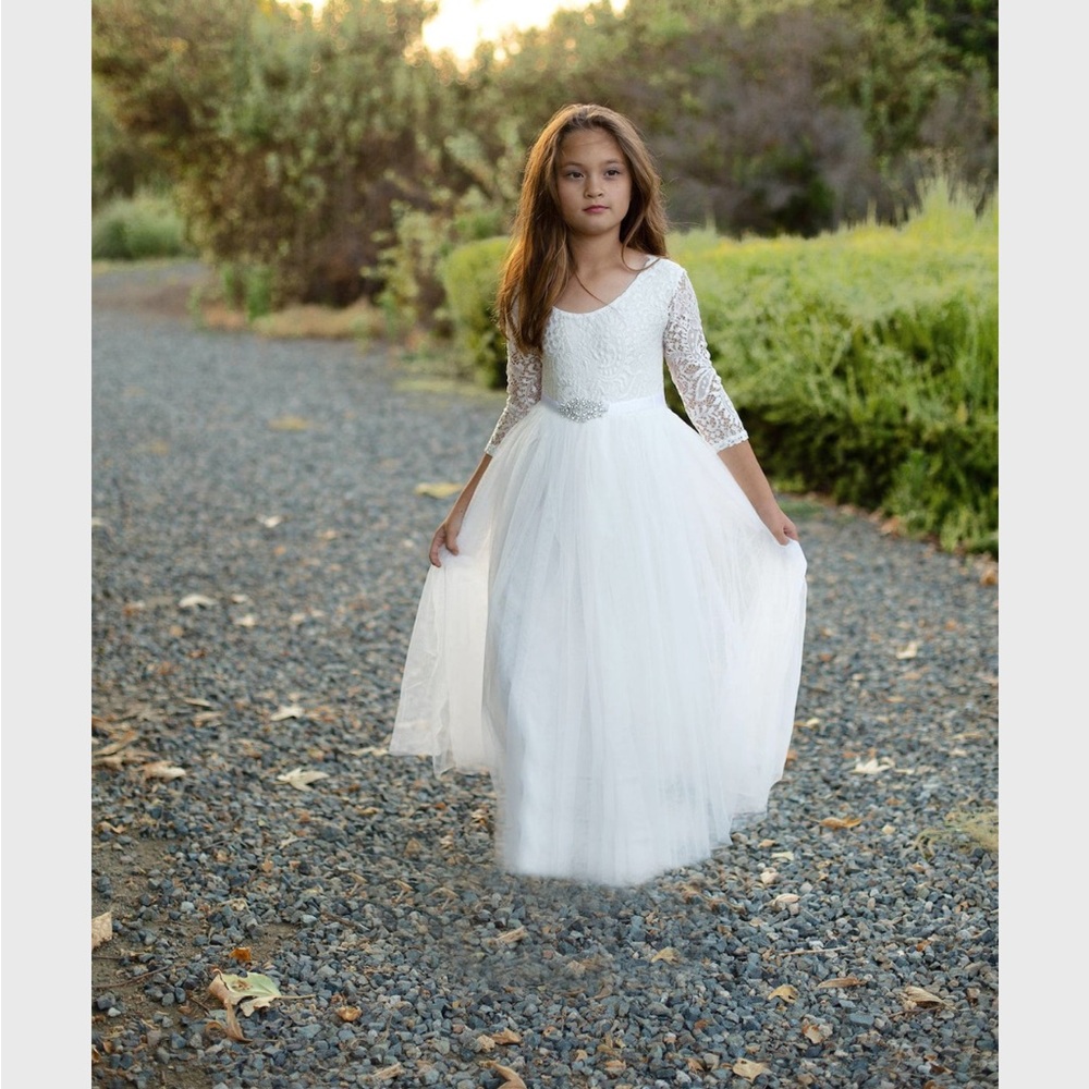 Elegant White Lace Kids Dress